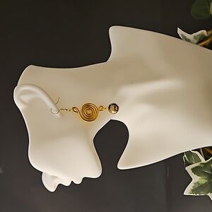 Spiral Wire Dangling Earrings with Sphere Bead